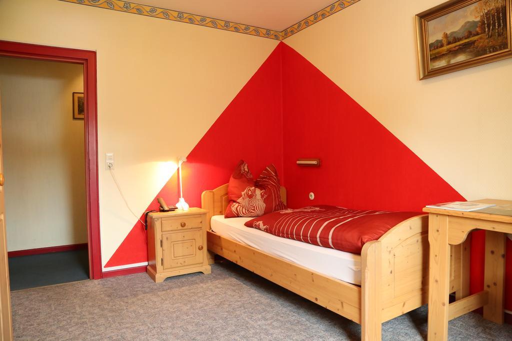 Hotel Bechtel Burbach  Phòng bức ảnh