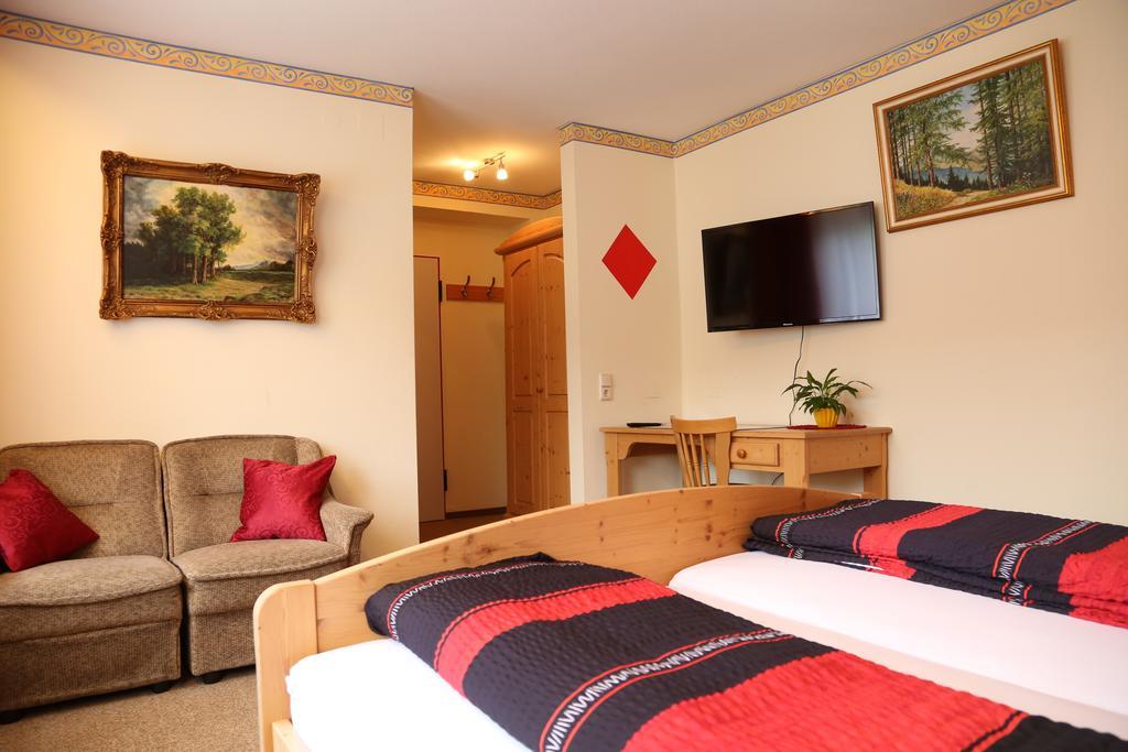 Hotel Bechtel Burbach  Phòng bức ảnh